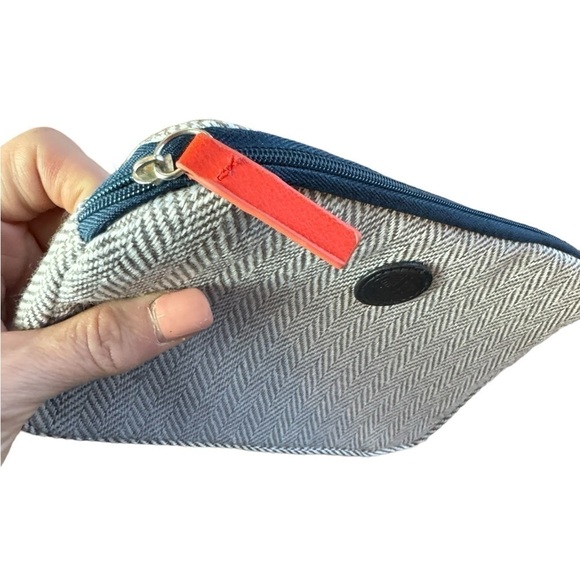 Air France Fabric Herringbone Grey Travel Zippered Cosmetic Bag - Picture 7 of 7